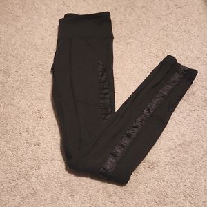 Lululemon black leggings xsmall no tags with pockets